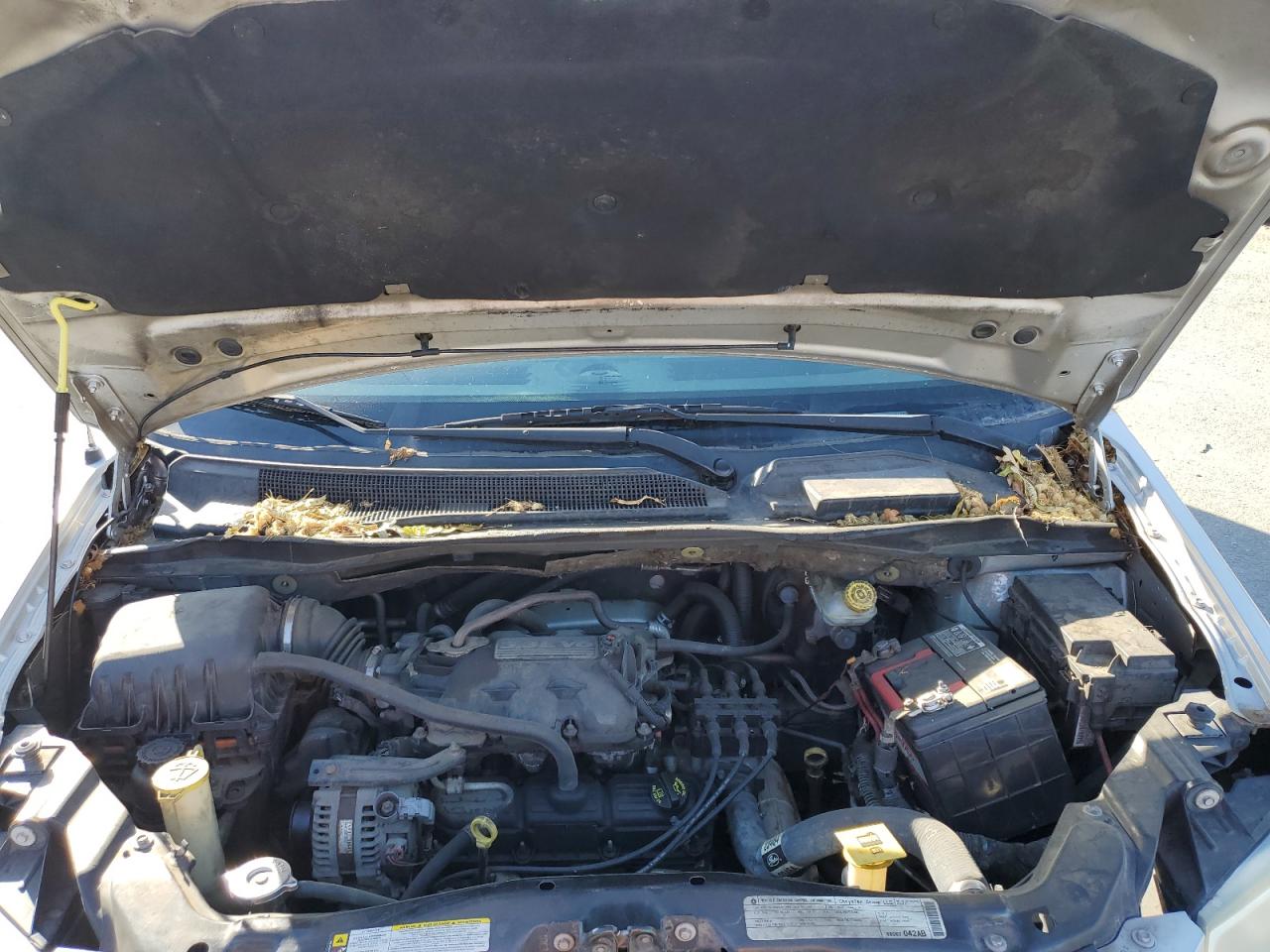 2010 Dodge Grand Caravan Se VIN: 2D4RN4DE2AR335115 Lot: 81961505