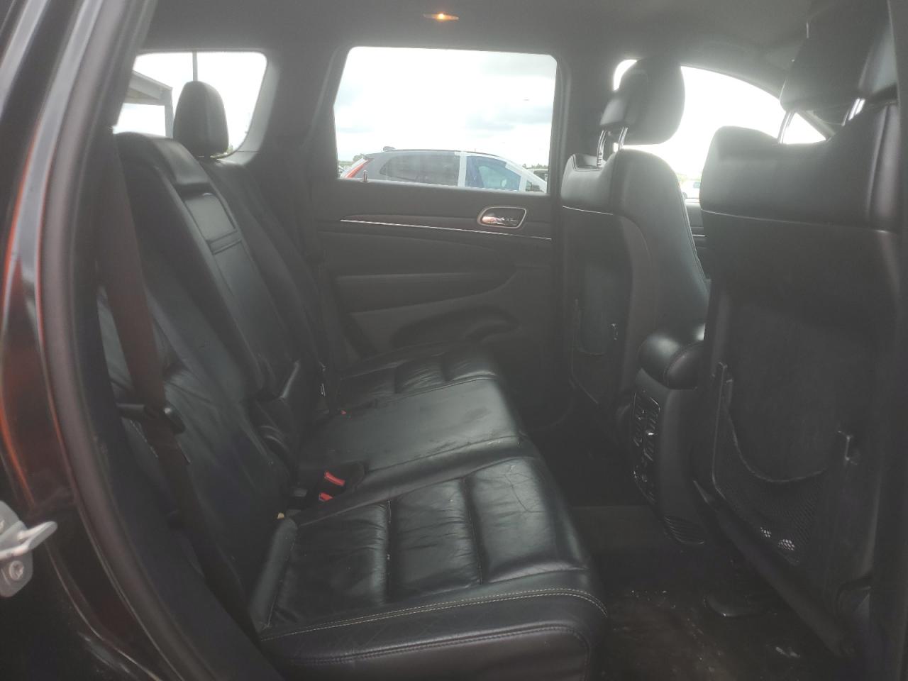 2015 Jeep Grand Cherokee Limited VIN: 1C4RJEBG5FC125742 Lot: 82305395