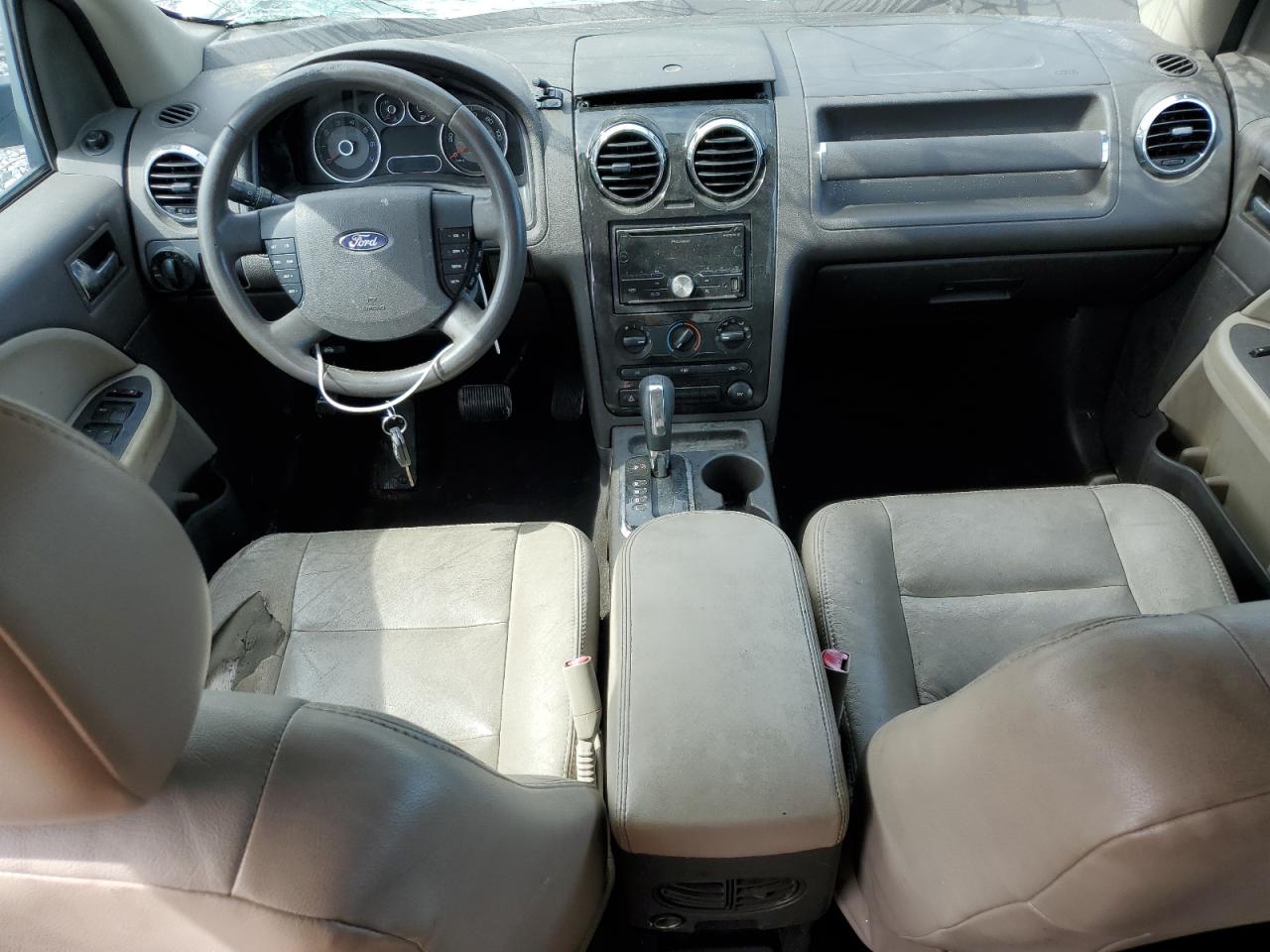 2009 Ford Taurus X Sel VIN: 1FMDK02W29GA03382 Lot: 92851615