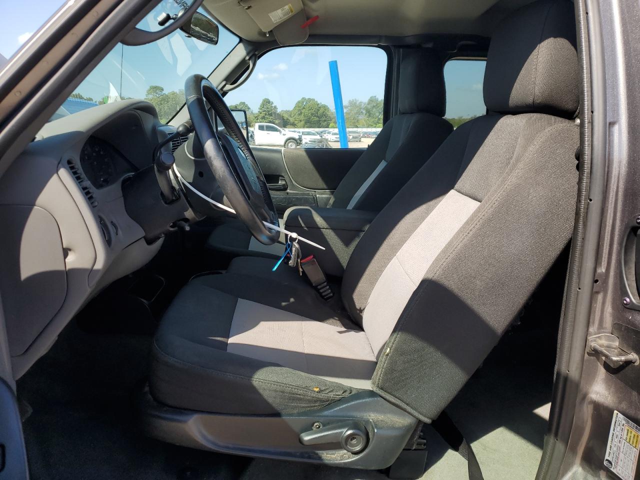 2011 Ford Ranger Super Cab VIN: 1FTLR4EE8BPA48452 Lot: 84975035