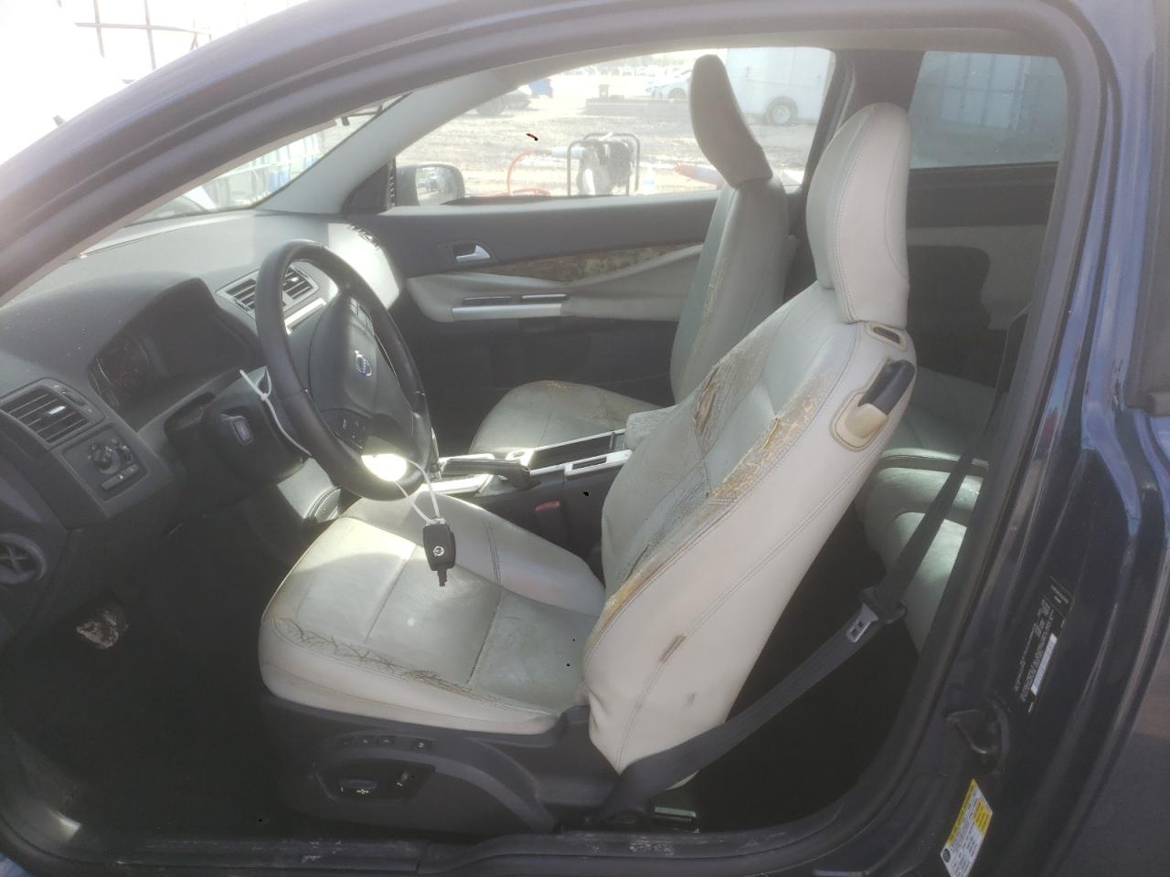 2012 Volvo C30 T5 VIN: YV1672MK3C2278102 Lot: 90802325