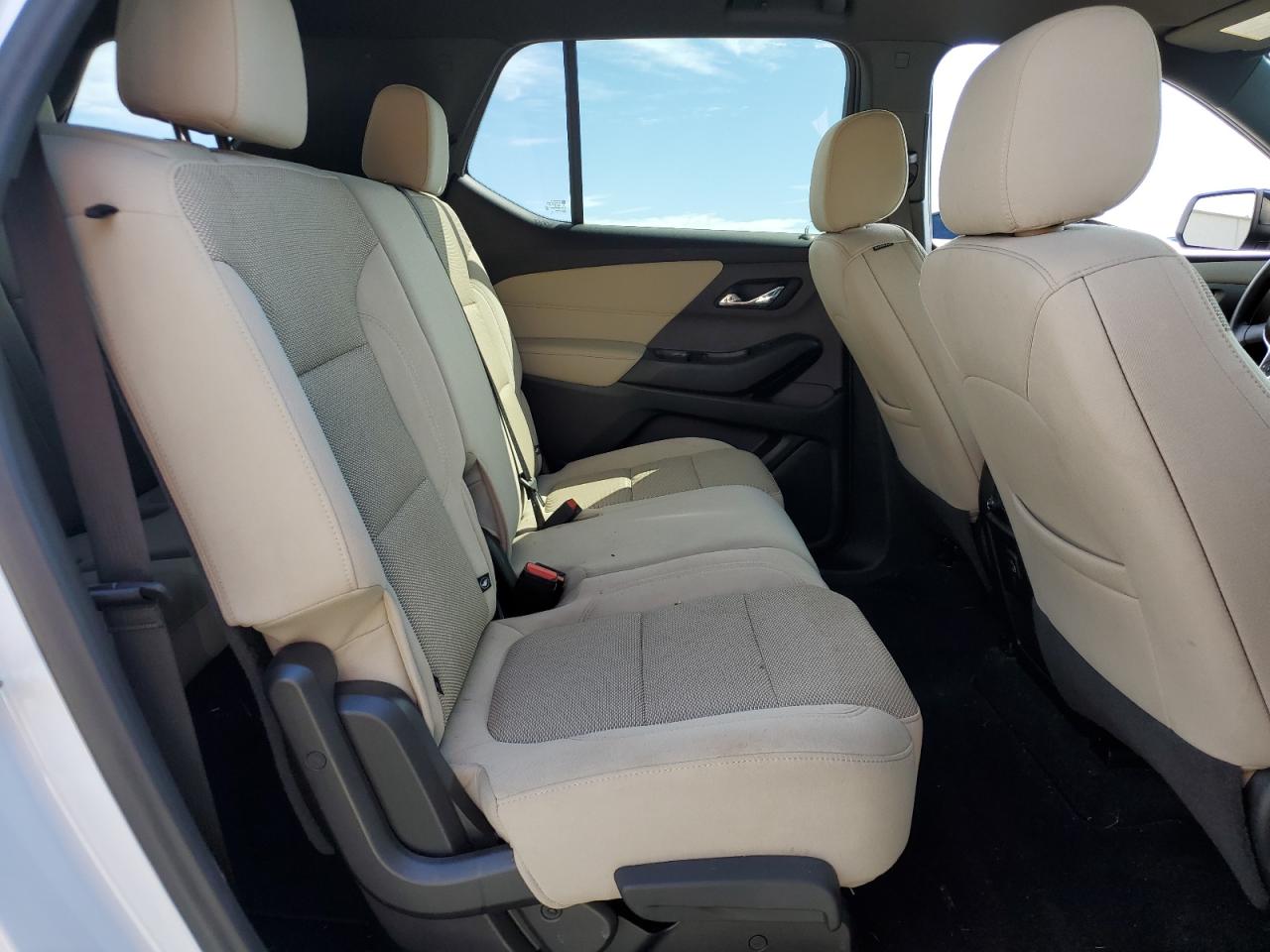 2022 Chevrolet Traverse Ls VIN: 1GNERFKW8NJ181132 Lot: 82279555