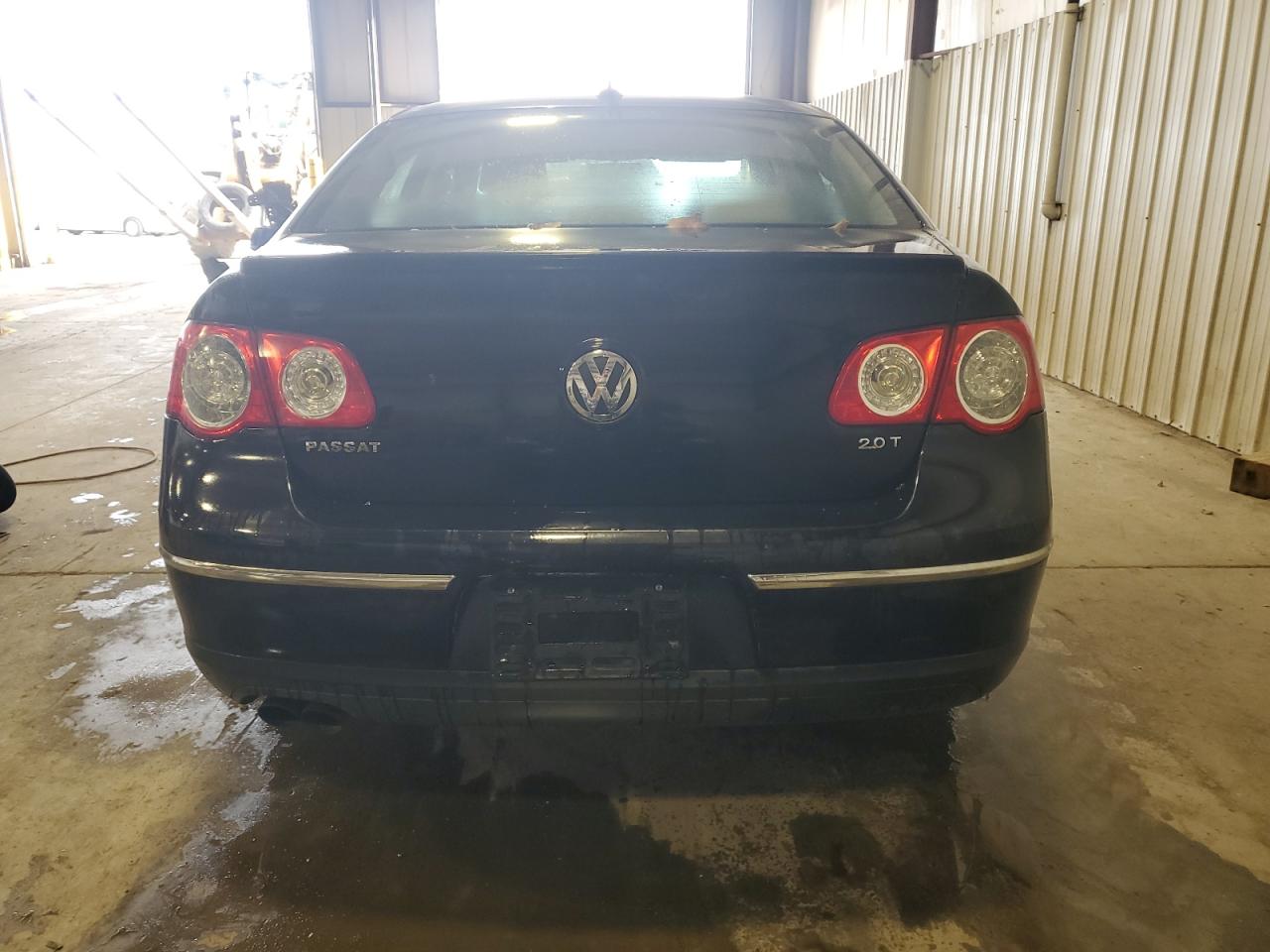 2010 Volkswagen Passat Komfort VIN: WVWJM7ANXAP051879 Lot: 85725815