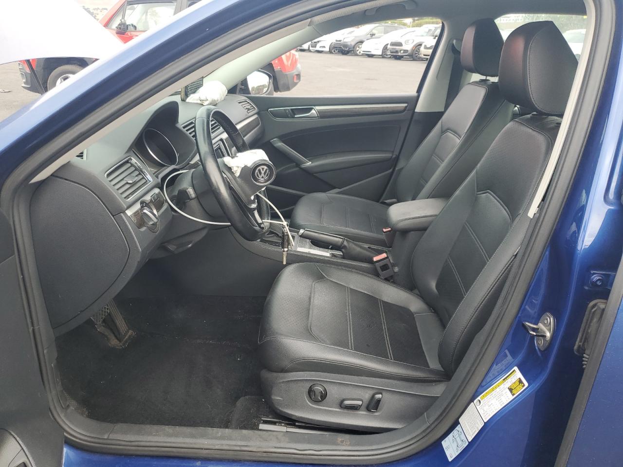 2016 Volkswagen Passat Se VIN: 1VWBT7A39GC044117 Lot: 84066105