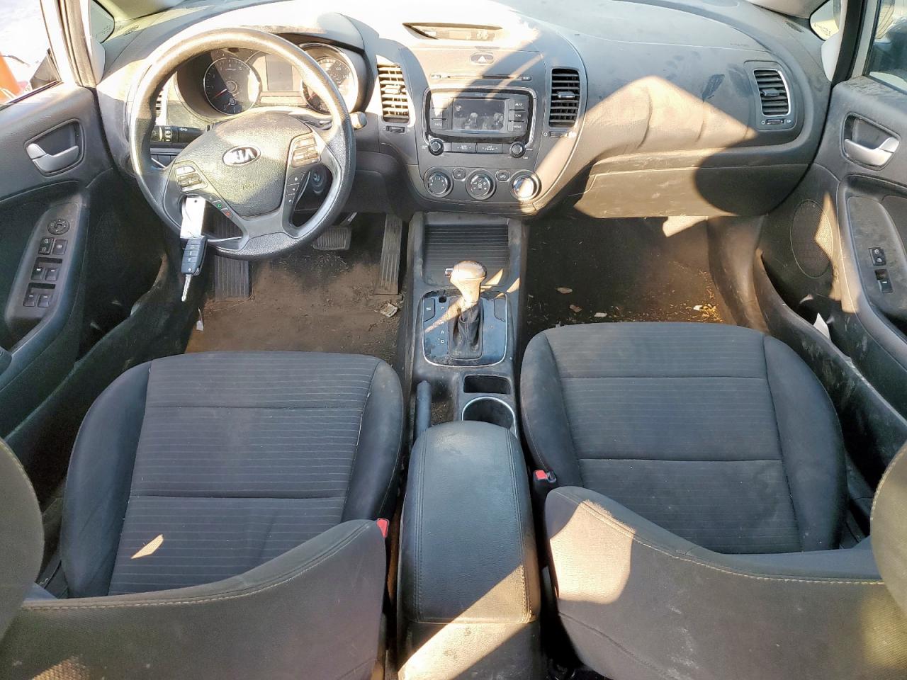 2017 Kia Forte Lx VIN: 3KPFL4A70HE145496 Lot: 84952295