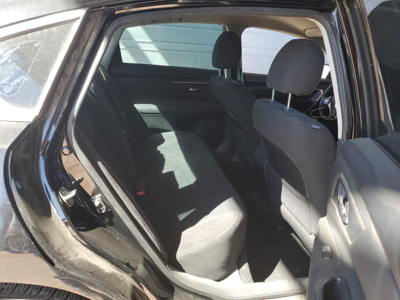 2015 Nissan Altima 2.5 VIN: 1N4AL3AP9FC261519 Lot: 85179445