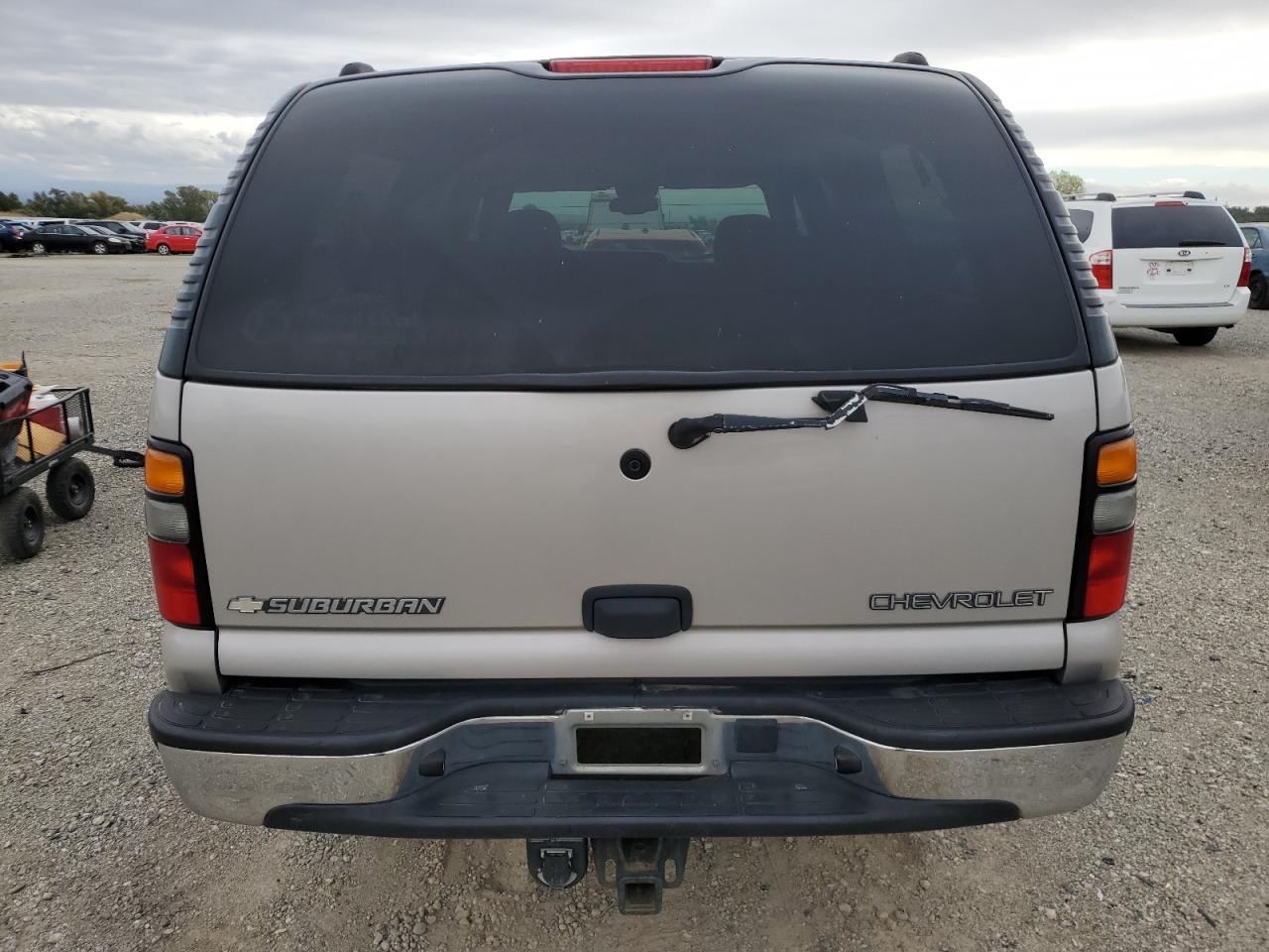 2004 Chevrolet Suburban K1500 VIN: 1GNFK16T34J119762 Lot: 84600705