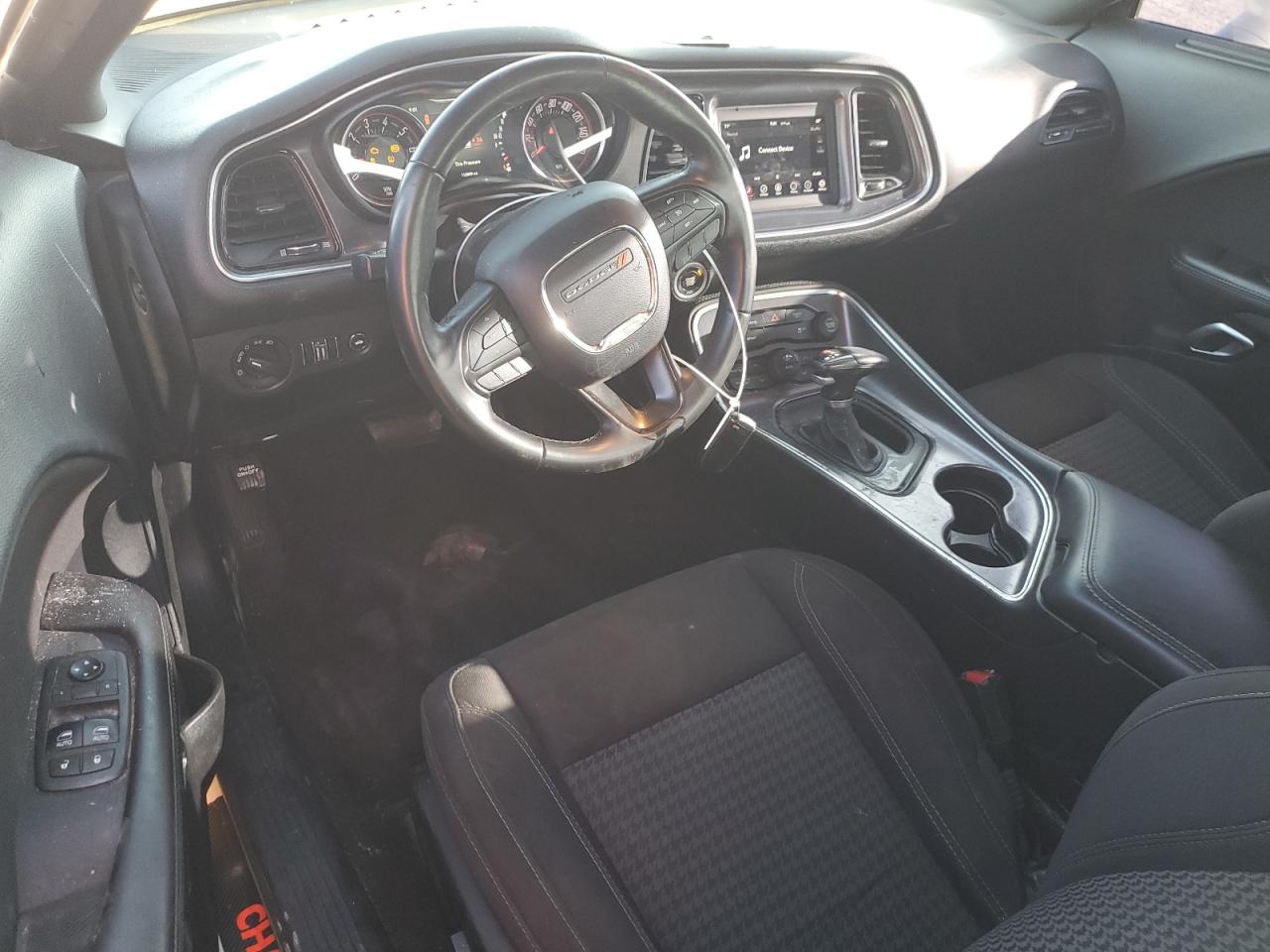 2018 Dodge Challenger Sxt VIN: 2C3CDZAG8JH294458 Lot: 82555015