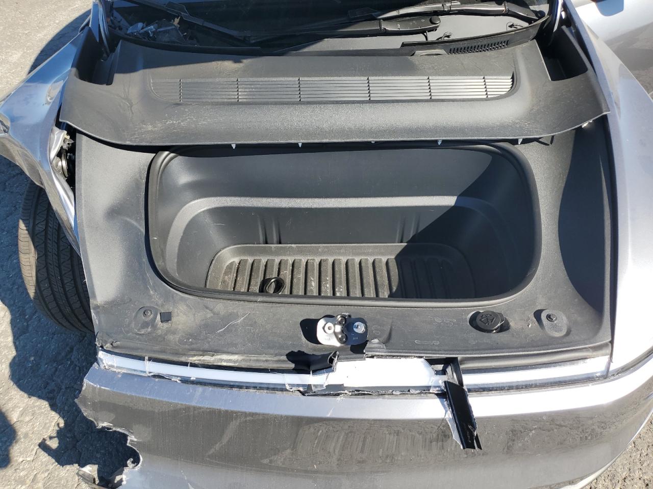 2026 Tesla Model Y VIN: 7SAYGDED9TF386962 Lot: 89853915