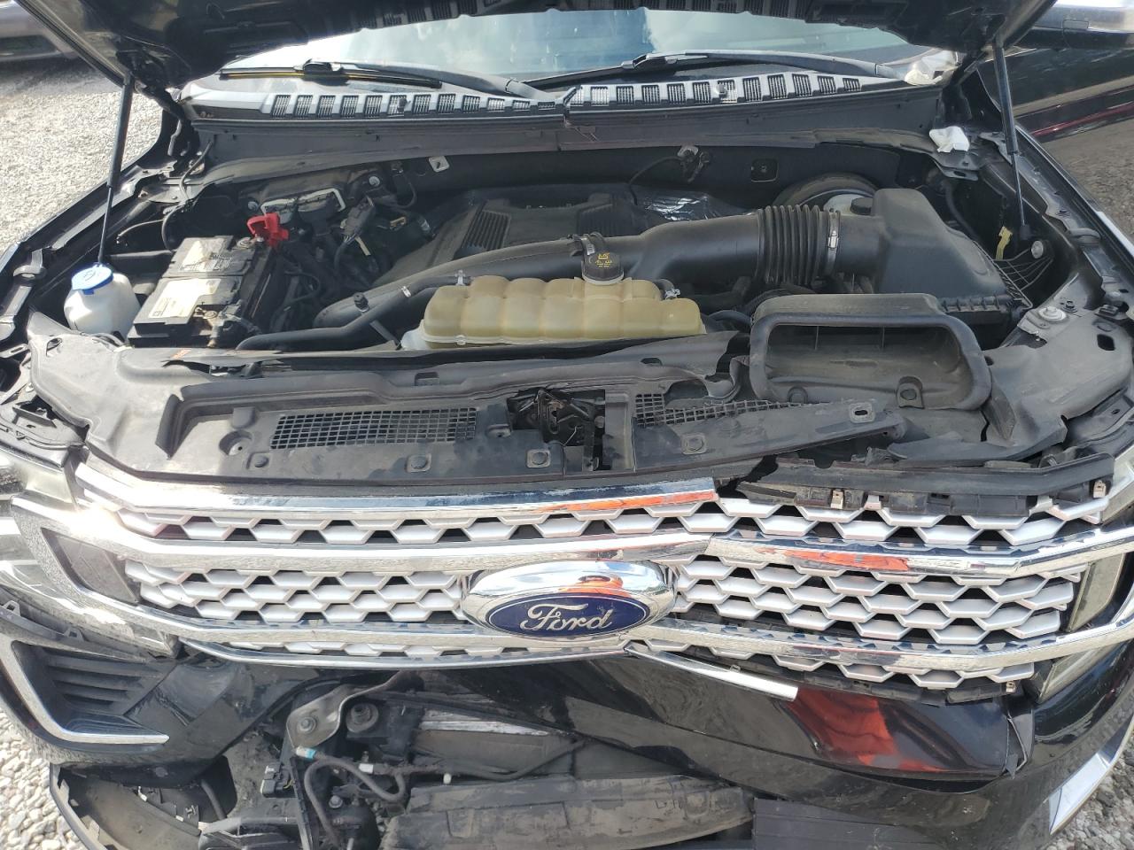 2019 Ford Expedition Platinum VIN: 1FMJU1LT2KEA70833 Lot: 81831235
