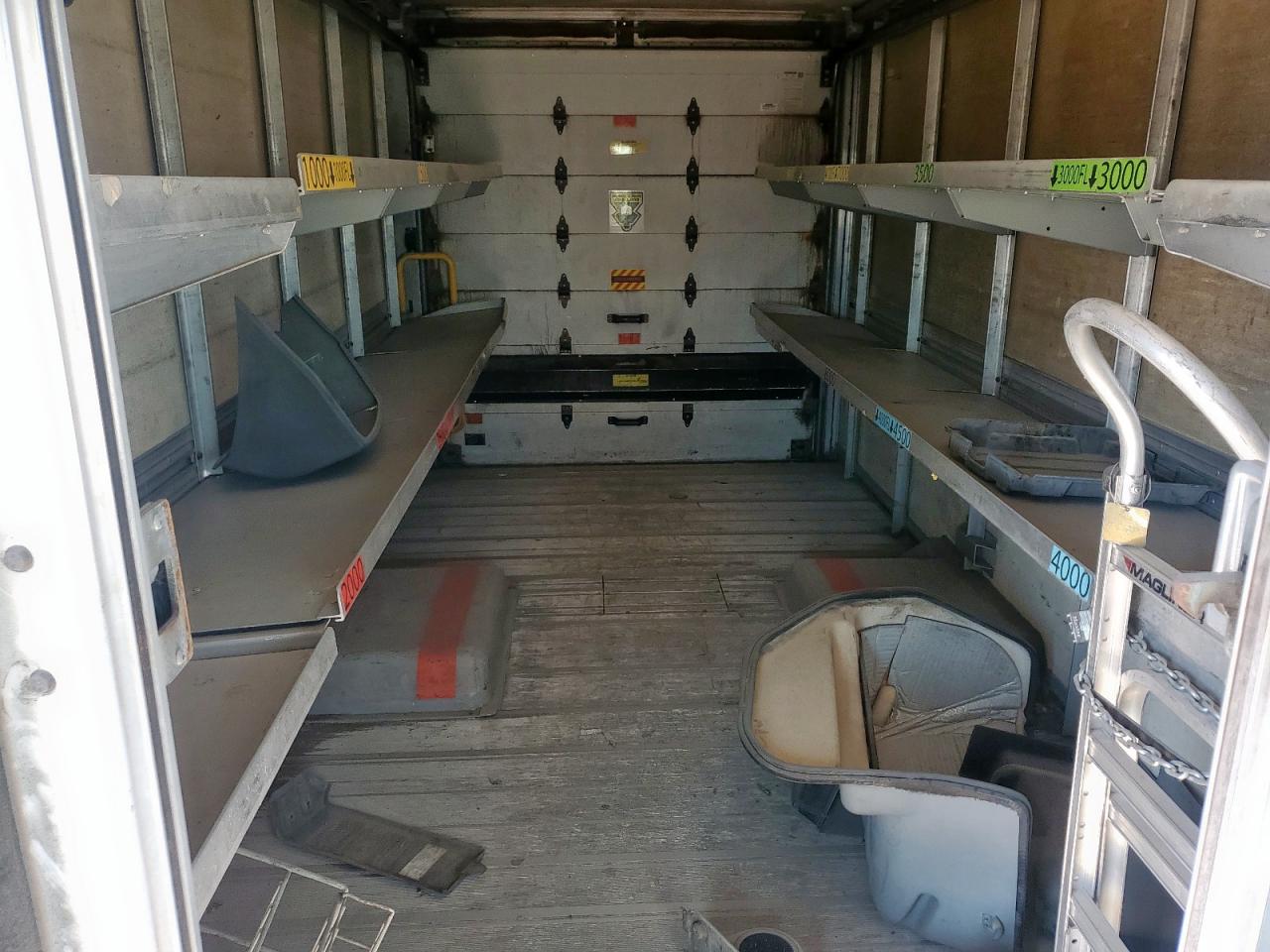 2013 Isuzu Npr Hd Delivery Van VIN: JALB4T175D7W01037 Lot: 87365735