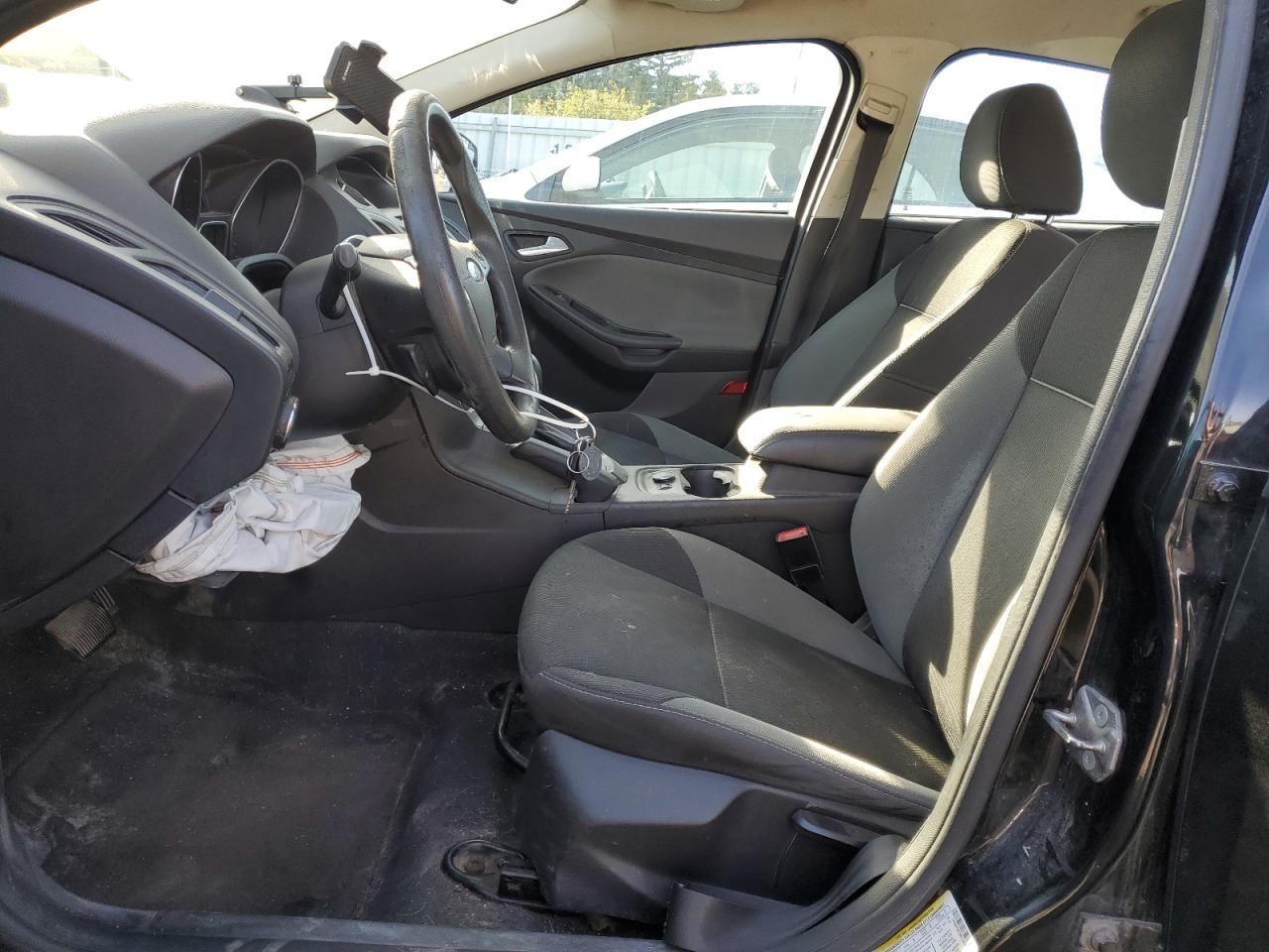 2014 Ford Focus Se VIN: 1FADP3F29EL365408 Lot: 85558115