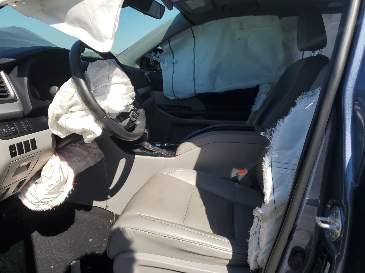 2019 Toyota Highlander Se VIN: 5TDKZRFH2KS362248 Lot: 82238385