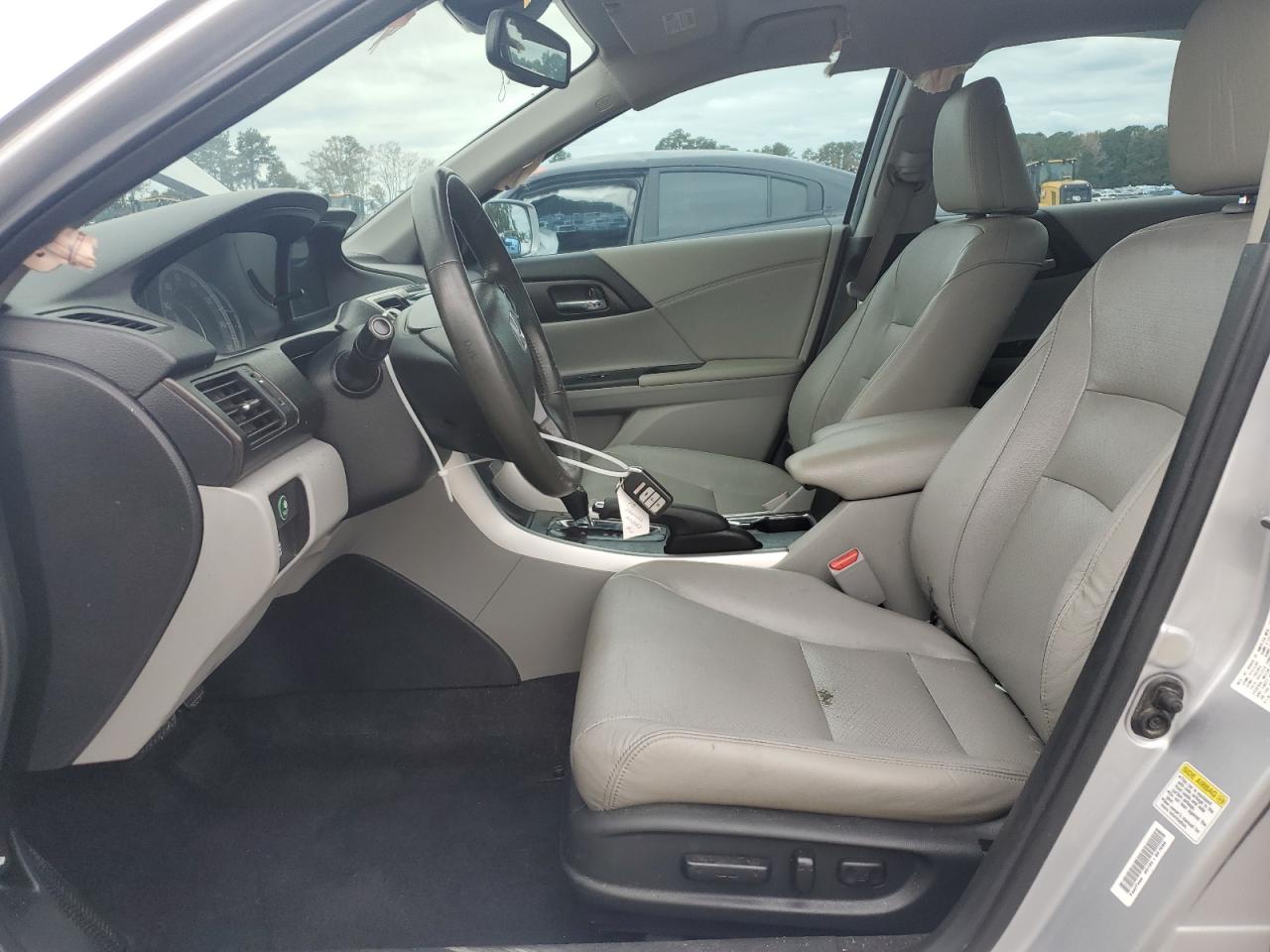 2015 Honda Accord Exl VIN: 1HGCR2F80FA152392 Lot: 82437635