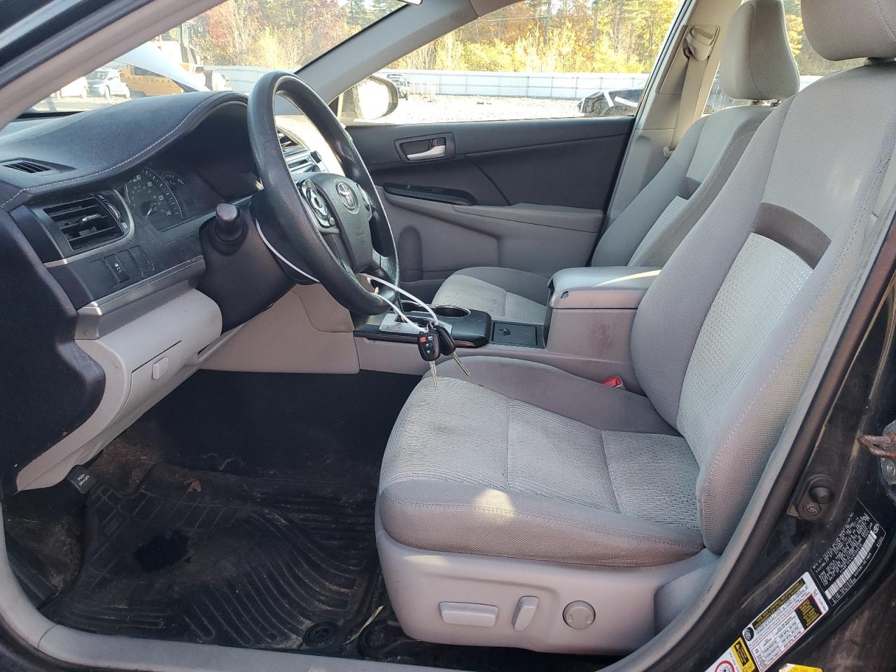 2014 Toyota Camry L VIN: 4T4BF1FK4ER390916 Lot: 82184565