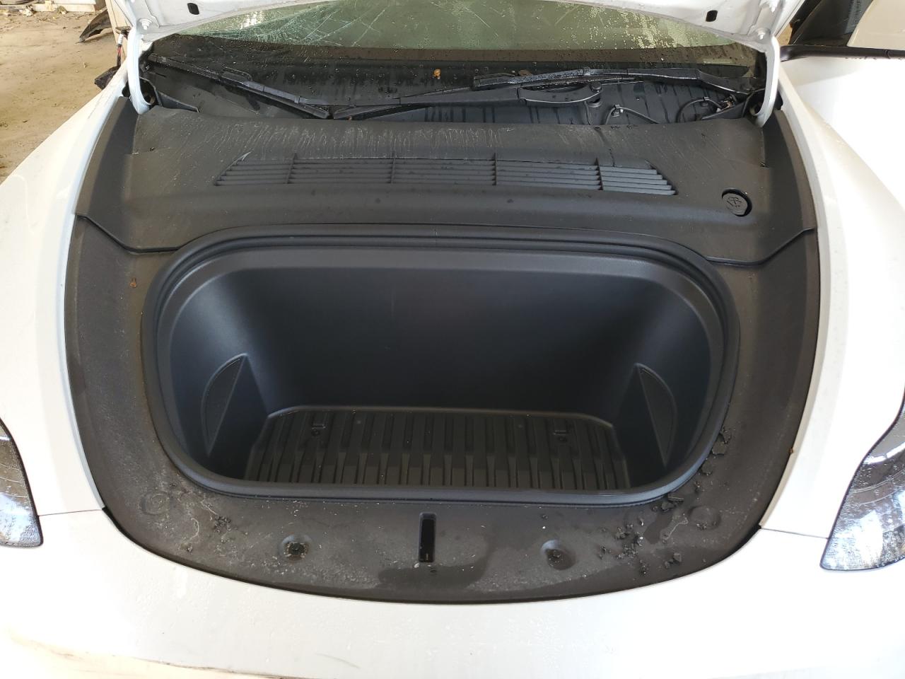 2022 Tesla Model Y VIN: 7SAYGDEF0NF469586 Lot: 91021255