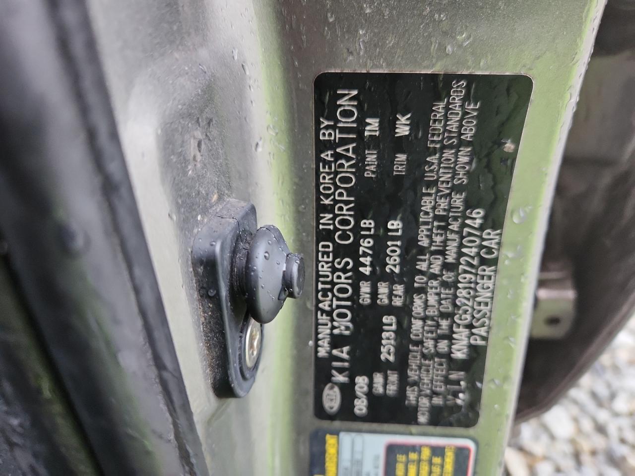 2009 Kia Rondo Base VIN: KNAFG528197240746 Lot: 82657525