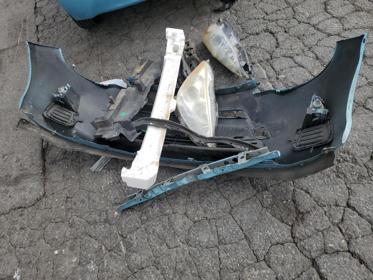 2013 Toyota Prius C VIN: JTDKDTB35D1040791 Lot: 85002865