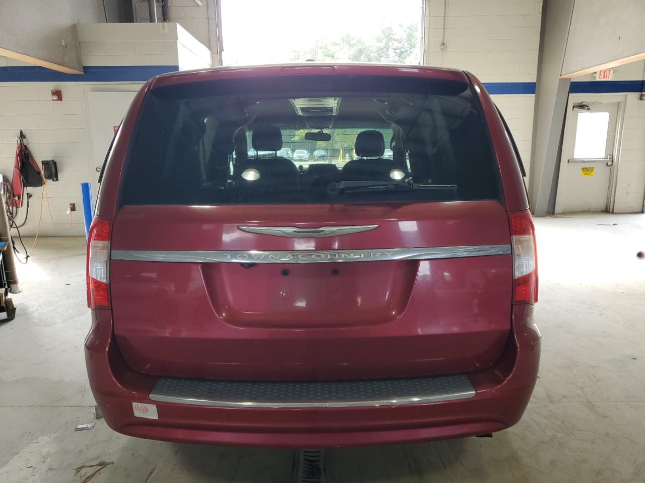 2013 Chrysler Town & Country Touring VIN: 2C4RC1BG6DR660277 Lot: 82363645