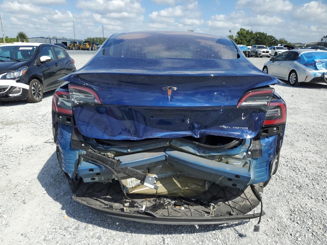 2019 Tesla Model 3 VIN: 5YJ3E1EB6KF199431 Lot: 84626385