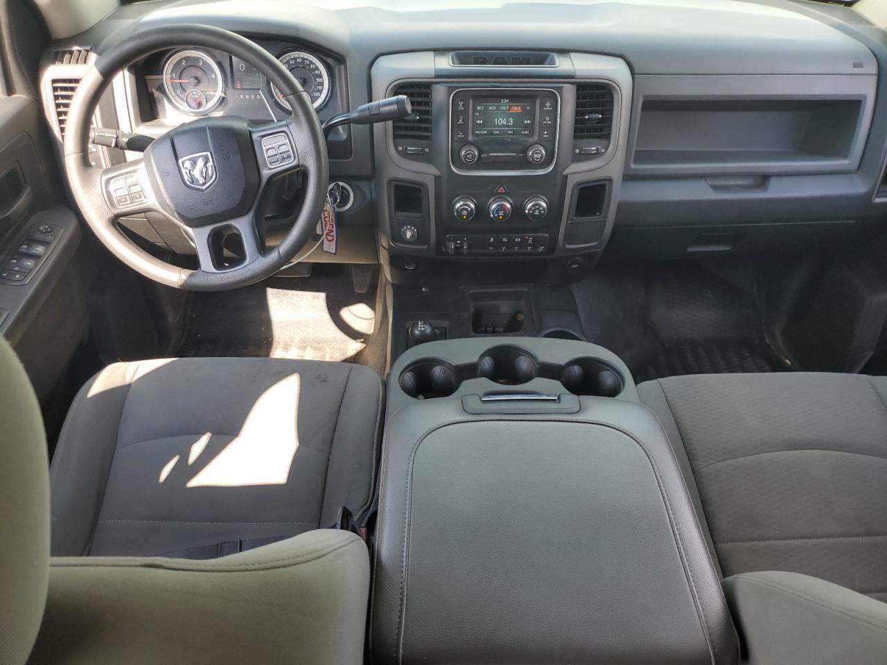 2018 Ram 2500 St VIN: 3C6UR5HL6JG164716 Lot: 84392415