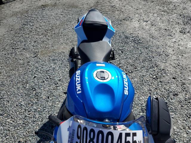 2025 SUZUKI GSX-R600   