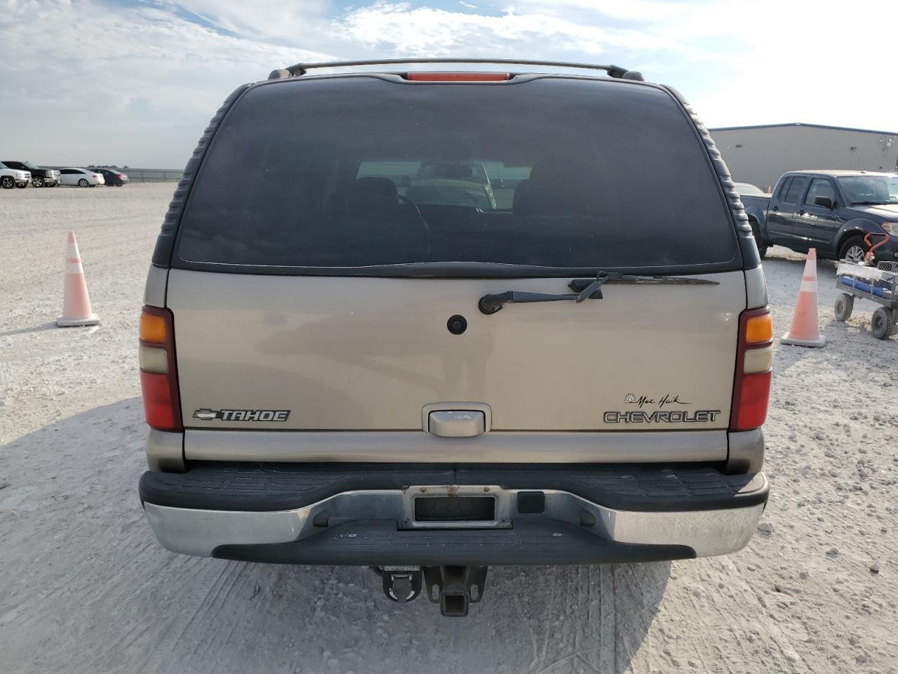 2003 Chevrolet Tahoe C1500 VIN: 1GNEC13Z43R137396 Lot: 87009255