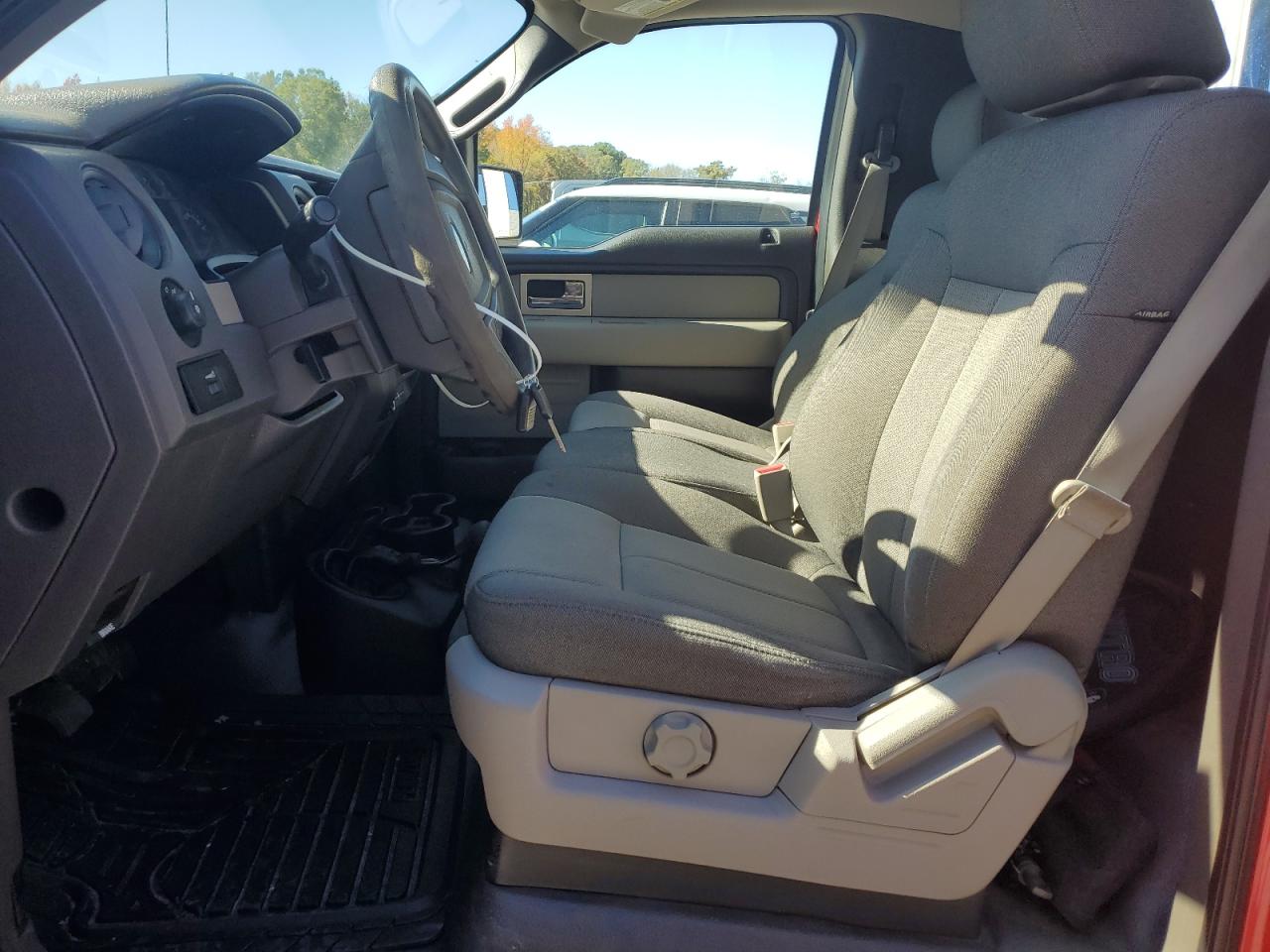 2010 Ford F150 VIN: 1FTMF1EW0AKC34647 Lot: 87439115