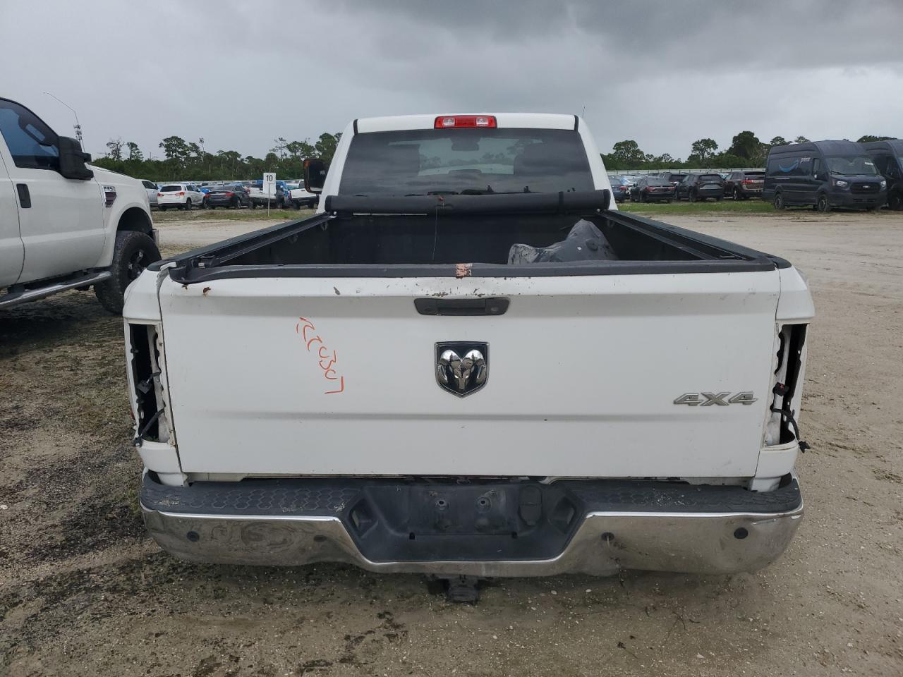 2017 Ram 3500 St VIN: 3C63RRGL6HG672828 Lot: 84430705