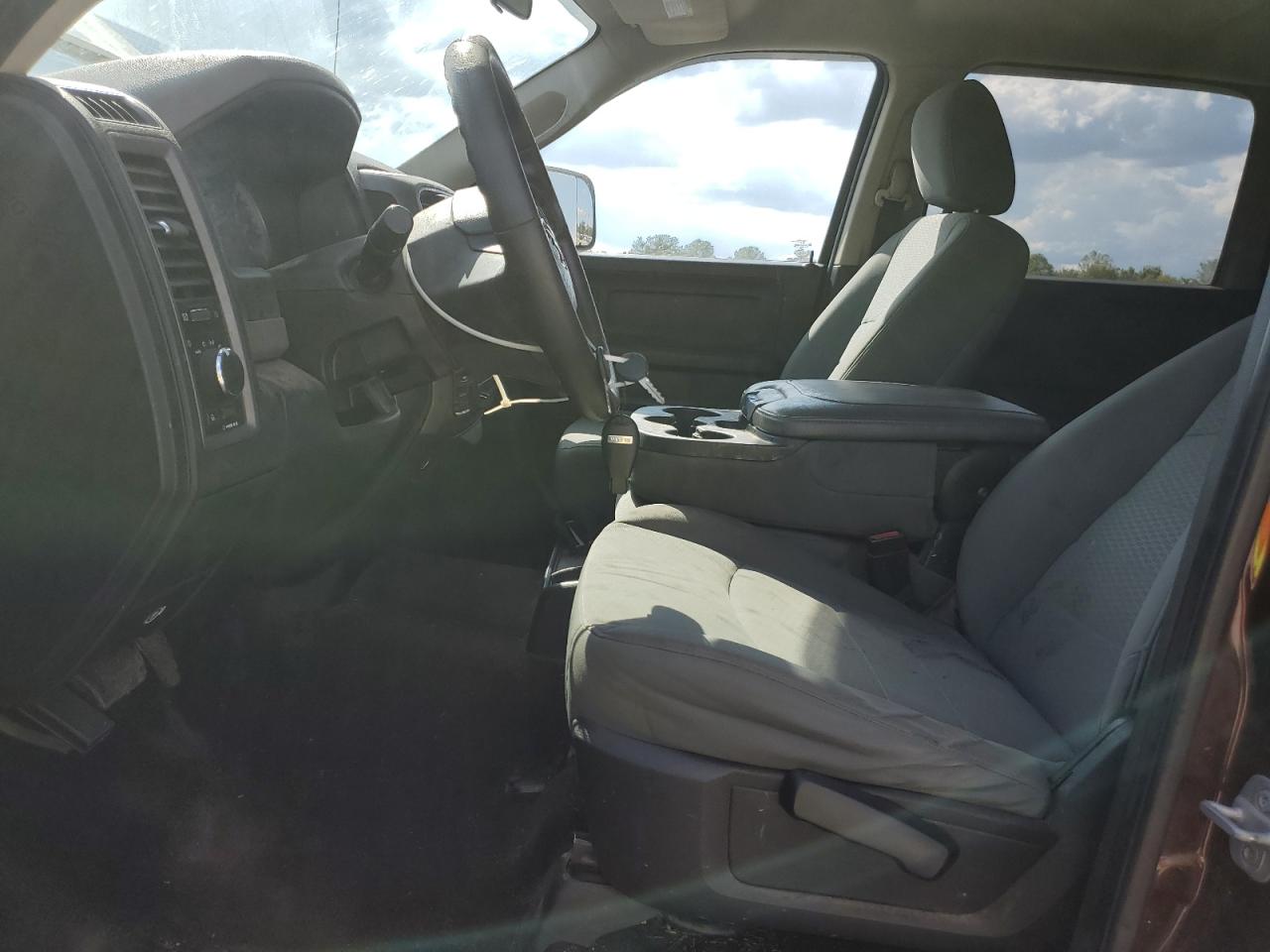 2013 Ram 1500 St VIN: 1C6RR7KG7DS681002 Lot: 84800715