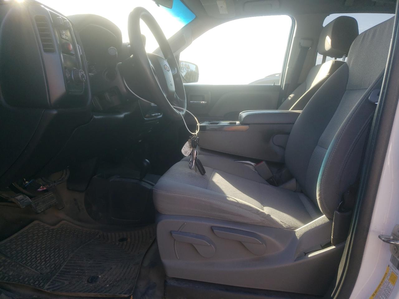 2018 Chevrolet Silverado K1500 VIN: 1GCVKNEC2JZ363395 Lot: 84725585