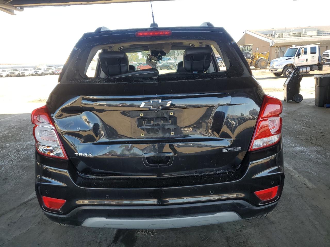 2018 Chevrolet Trax Premier VIN: KL7CJMSB9JB608232 Lot: 85780505
