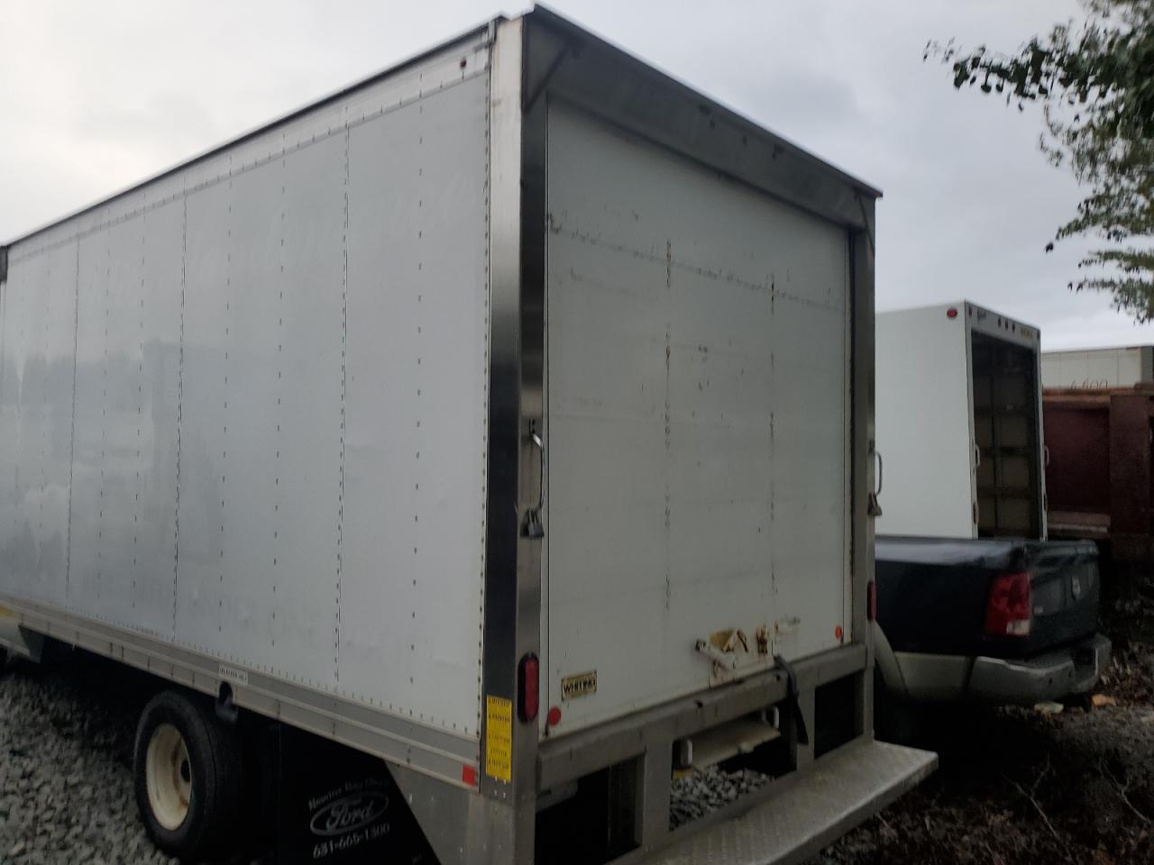 2019 Ford Econoline Cutaway E- VIN: 1FDWE3FS6KDC20773 Lot: 84579865