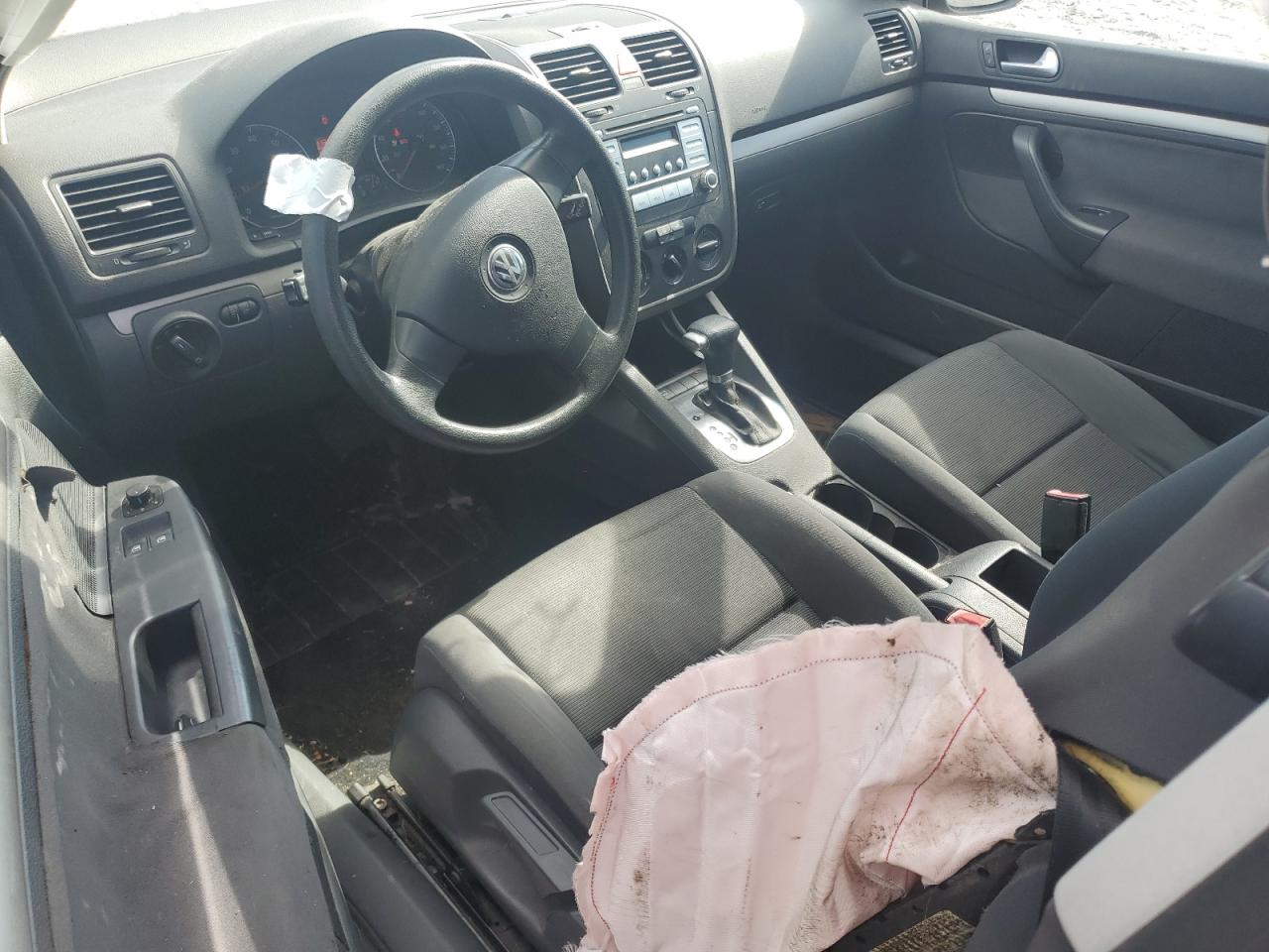 2008 Volkswagen Rabbit VIN: WVWBA71K88W011920 Lot: 85683945