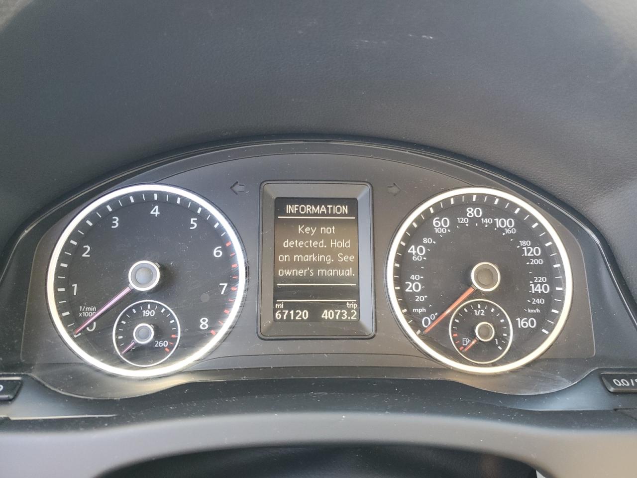 2017 Volkswagen Tiguan S VIN: WVGBV7AX8HK012214 Lot: 86309115