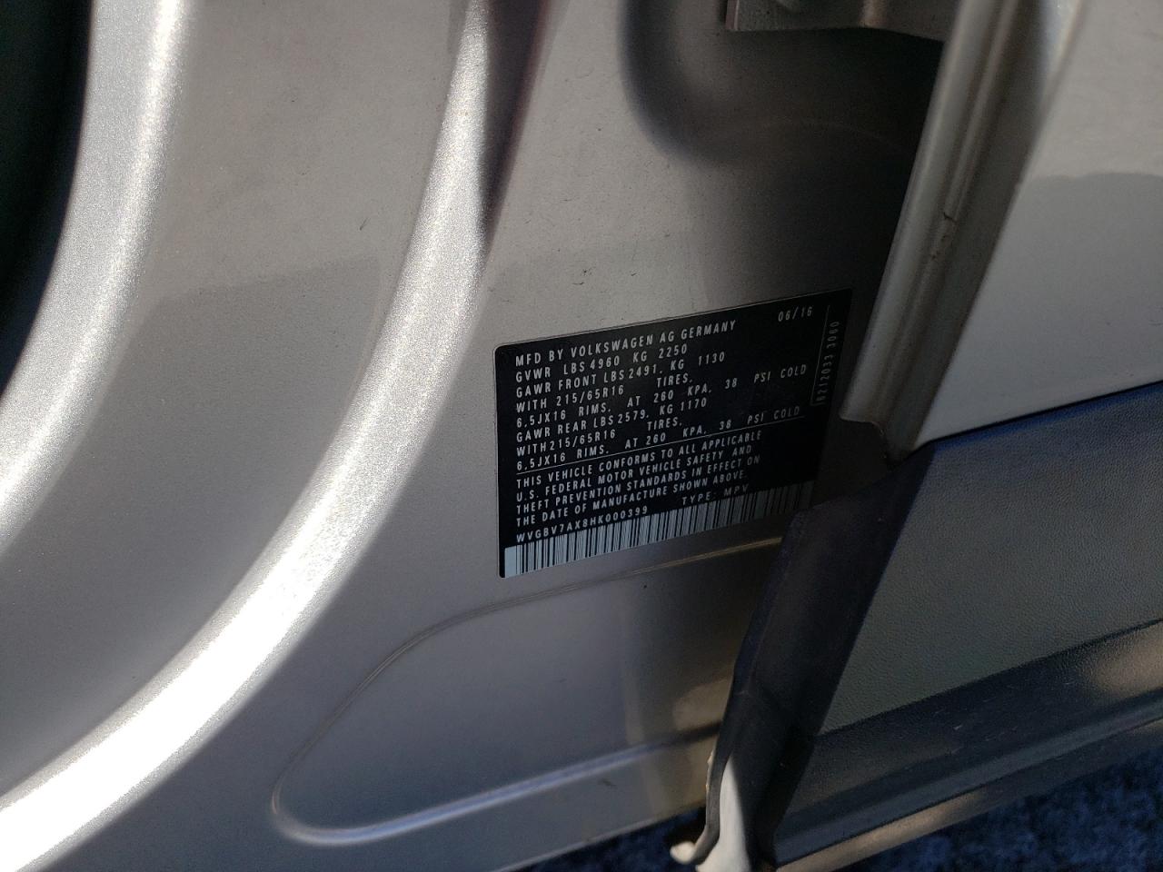 2017 Volkswagen Tiguan S VIN: WVGBV7AX8HK000399 Lot: 85761215