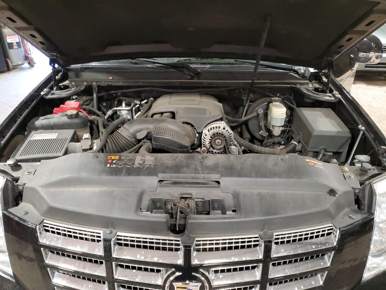 2012 Cadillac Escalade Esv Luxury VIN: 1GYS4HEF1CR303355 Lot: 89436115