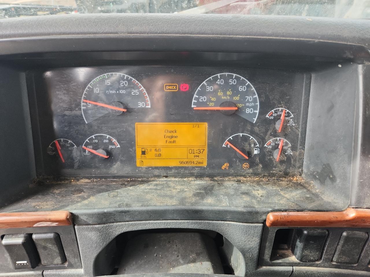 2010 Volvo Vn Vnl VIN: 4V4NC9TH6AN282673 Lot: 84024995