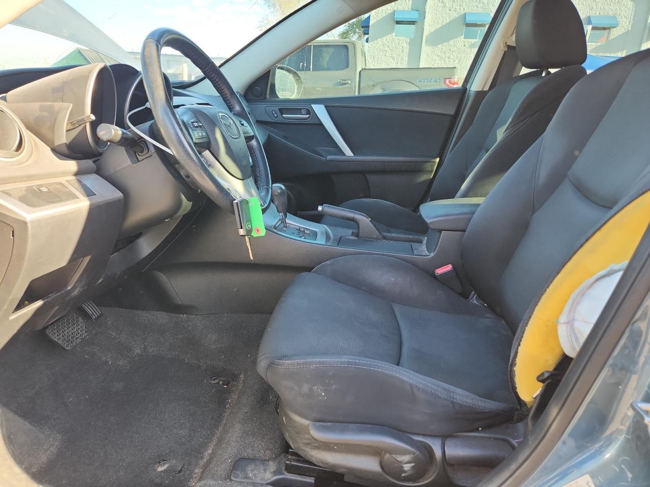 2011 Mazda 3 S VIN: JM1BL1K62B1394685 Lot: 85150255