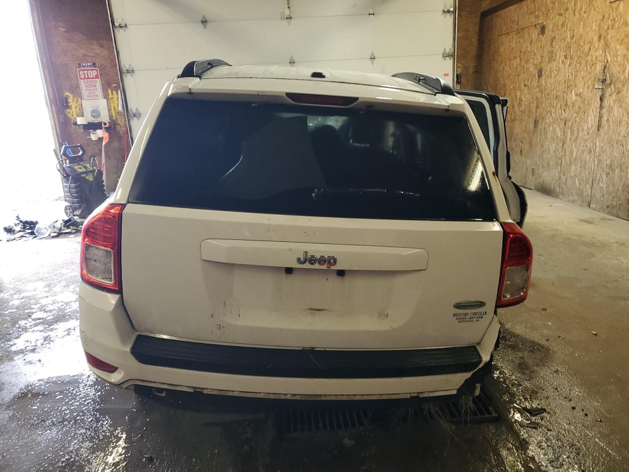 2011 Jeep Compass Sport VIN: 1J4NT1FB2BD203909 Lot: 86264095