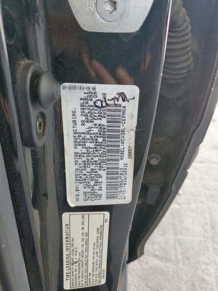 2002 Toyota Camry Le VIN: 4T1BE32K42U088097 Lot: 84702205