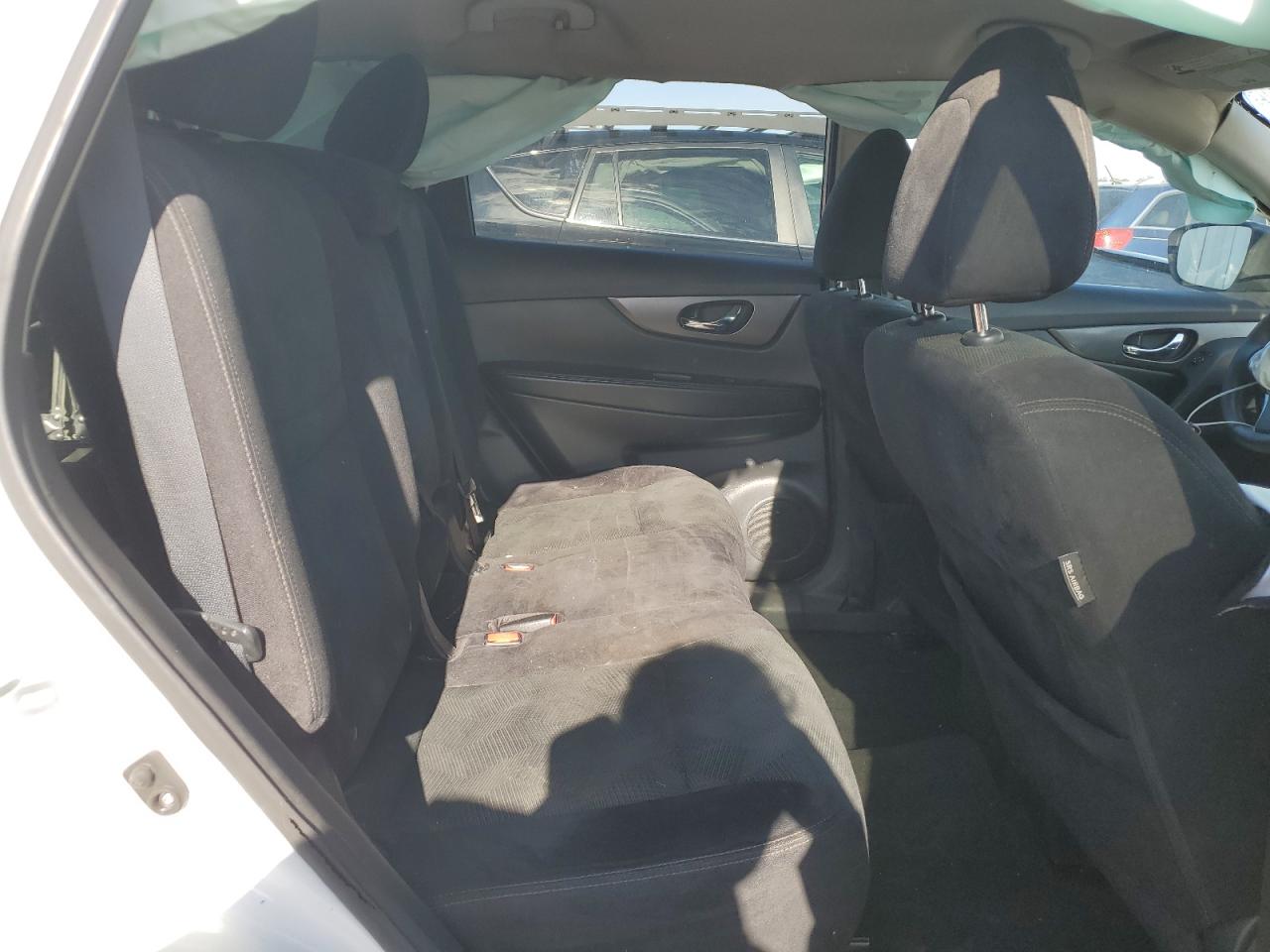 2015 Nissan Rogue S VIN: 5N1AT2MV8FC854380 Lot: 85172725