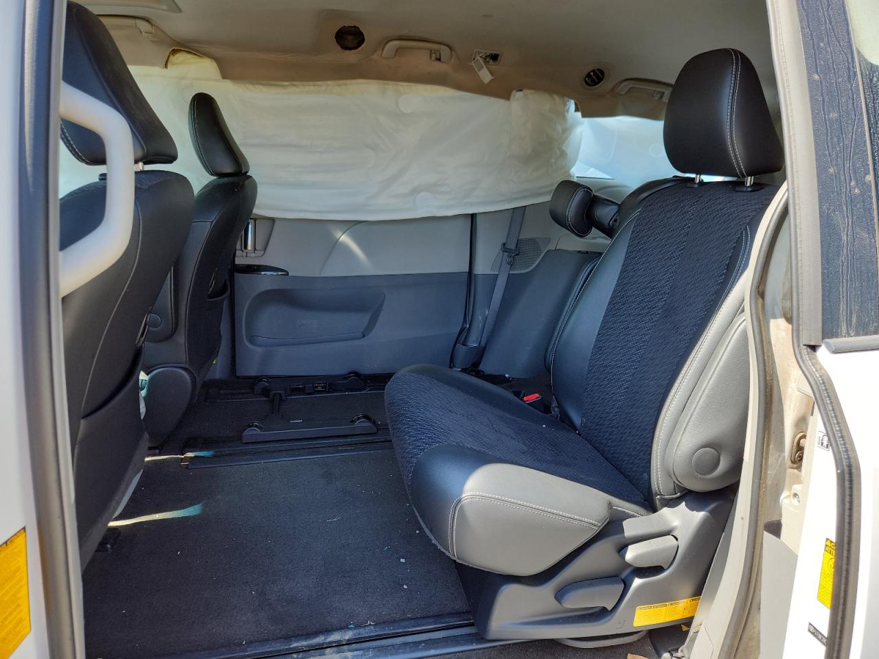 2013 Toyota Sienna Sport VIN: 5TDXK3DC8DS362398 Lot: 81812945