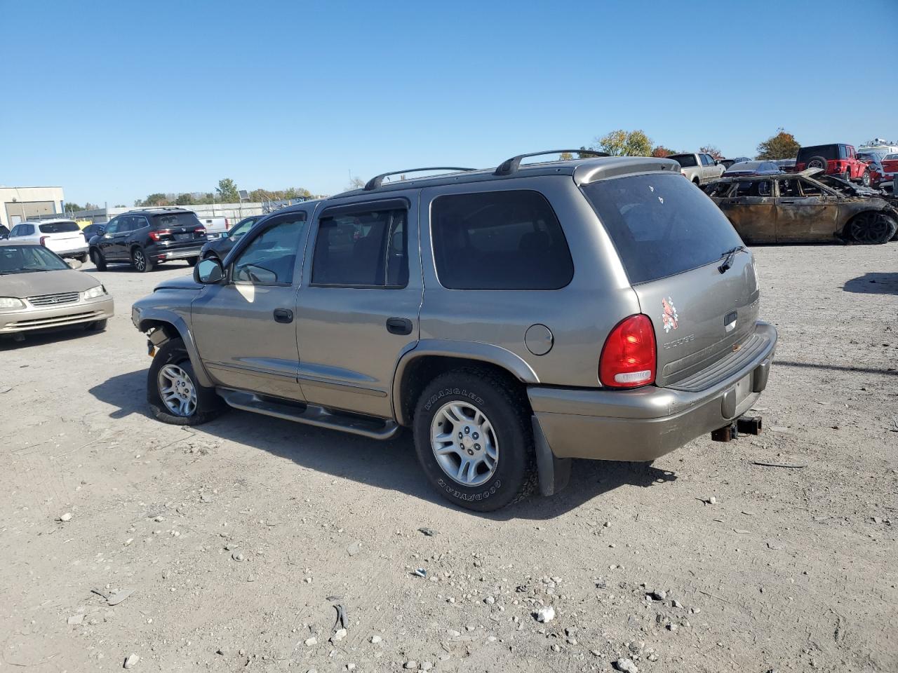 2003 Dodge Durango Slt cream null gas 1D4HS48N53F605365 photo #3