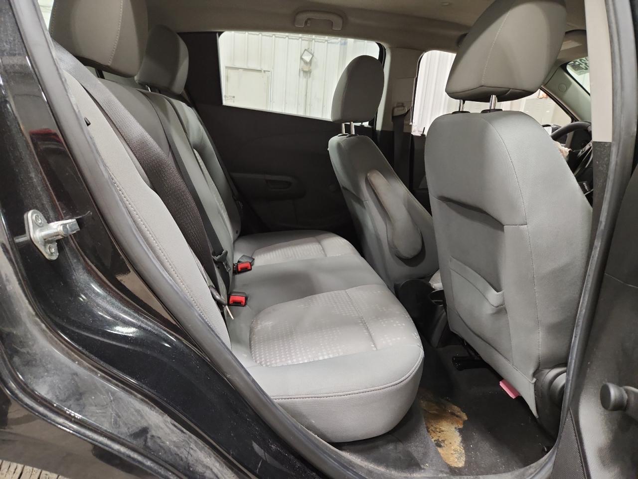 2014 Chevrolet Sonic Ls VIN: 1G1JA6SH9E4144825 Lot: 90061235