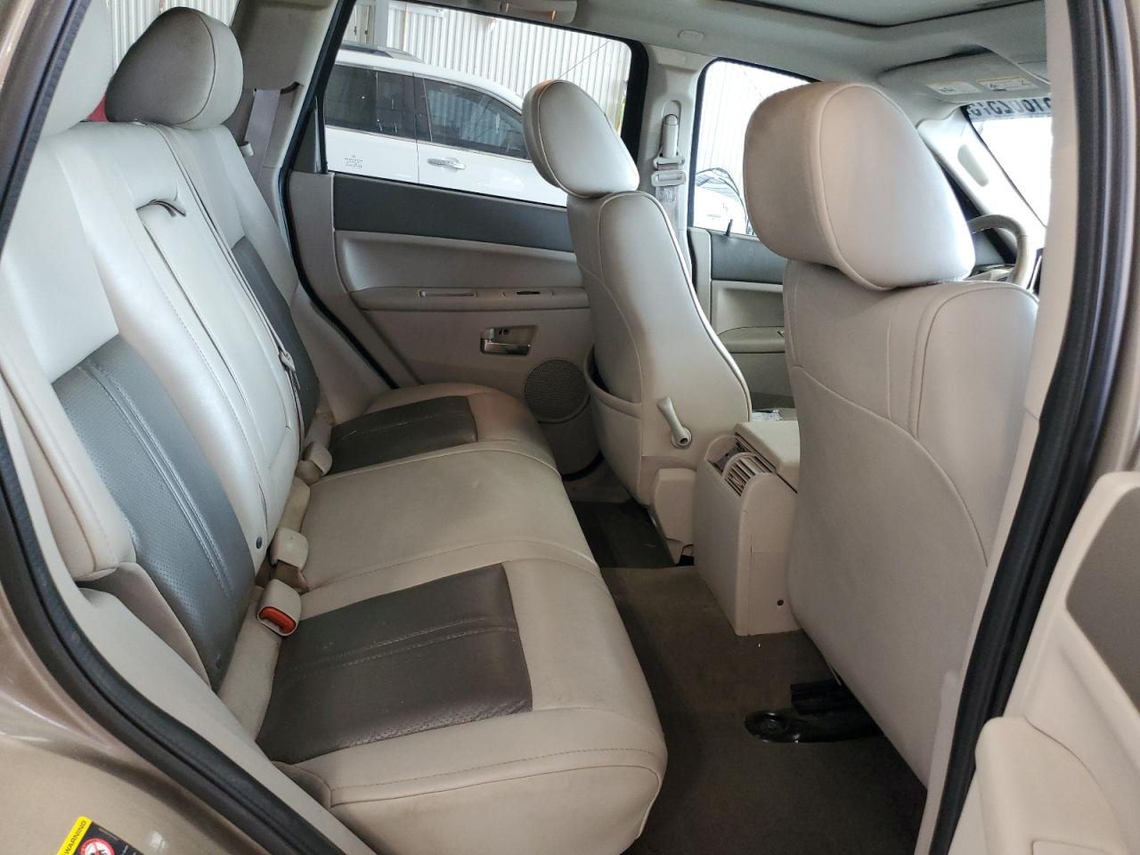 2005 Jeep Grand Cherokee Limited VIN: 1J8HR58245C551252 Lot: 81862575