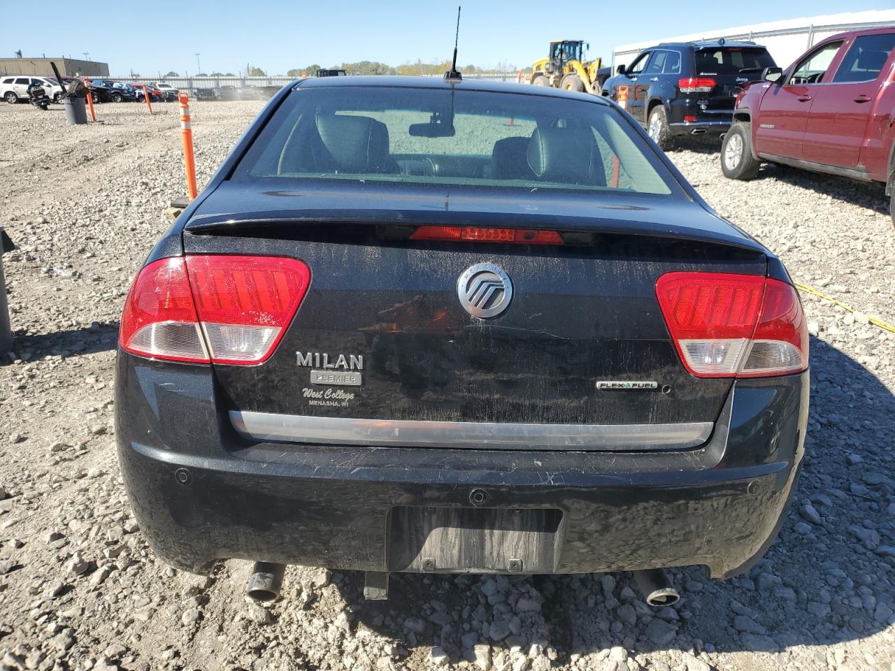 2011 Mercury Milan Premier VIN: 3MEHM0JG8BR602701 Lot: 85683425