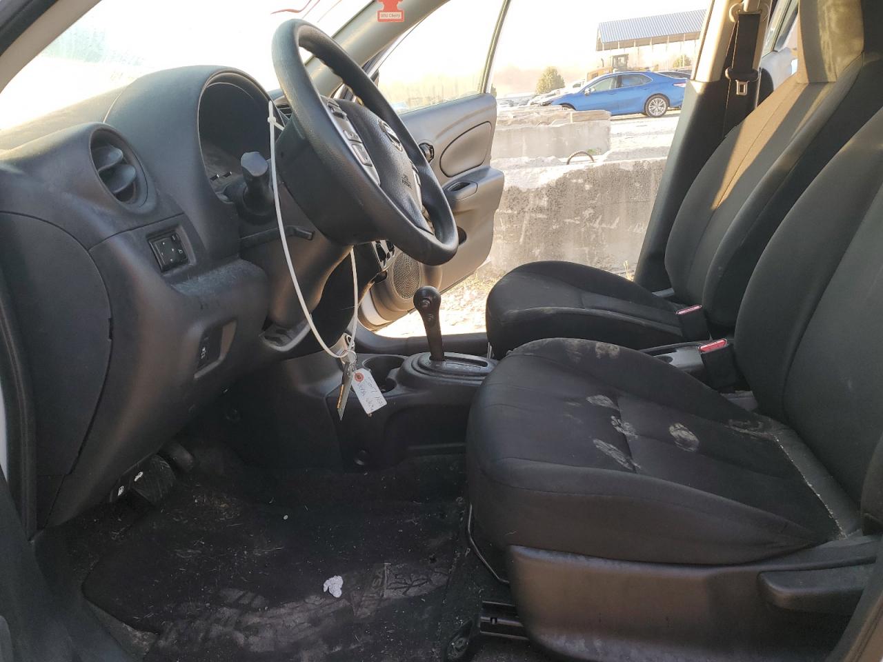 2017 Nissan Versa S VIN: 3N1CN7AP5HL824547 Lot: 82209415