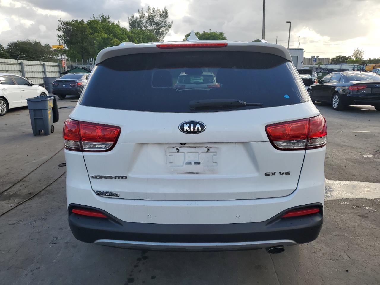 2018 Kia Sorento Ex VIN: 5XYPH4A54JG366208 Lot: 86194605