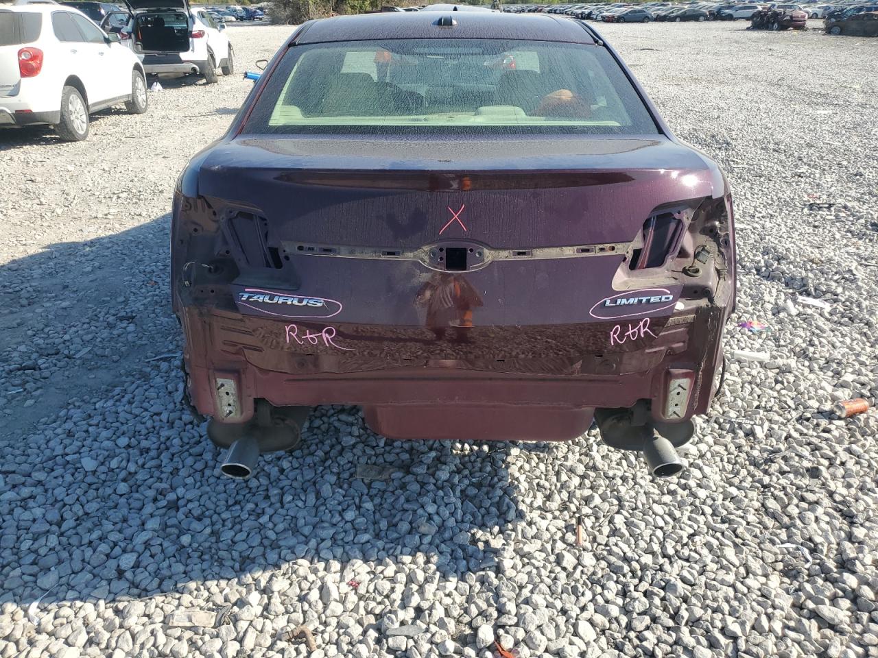 2019 Ford Taurus Limited VIN: 1FAHP2F80KG111123 Lot: 82490625